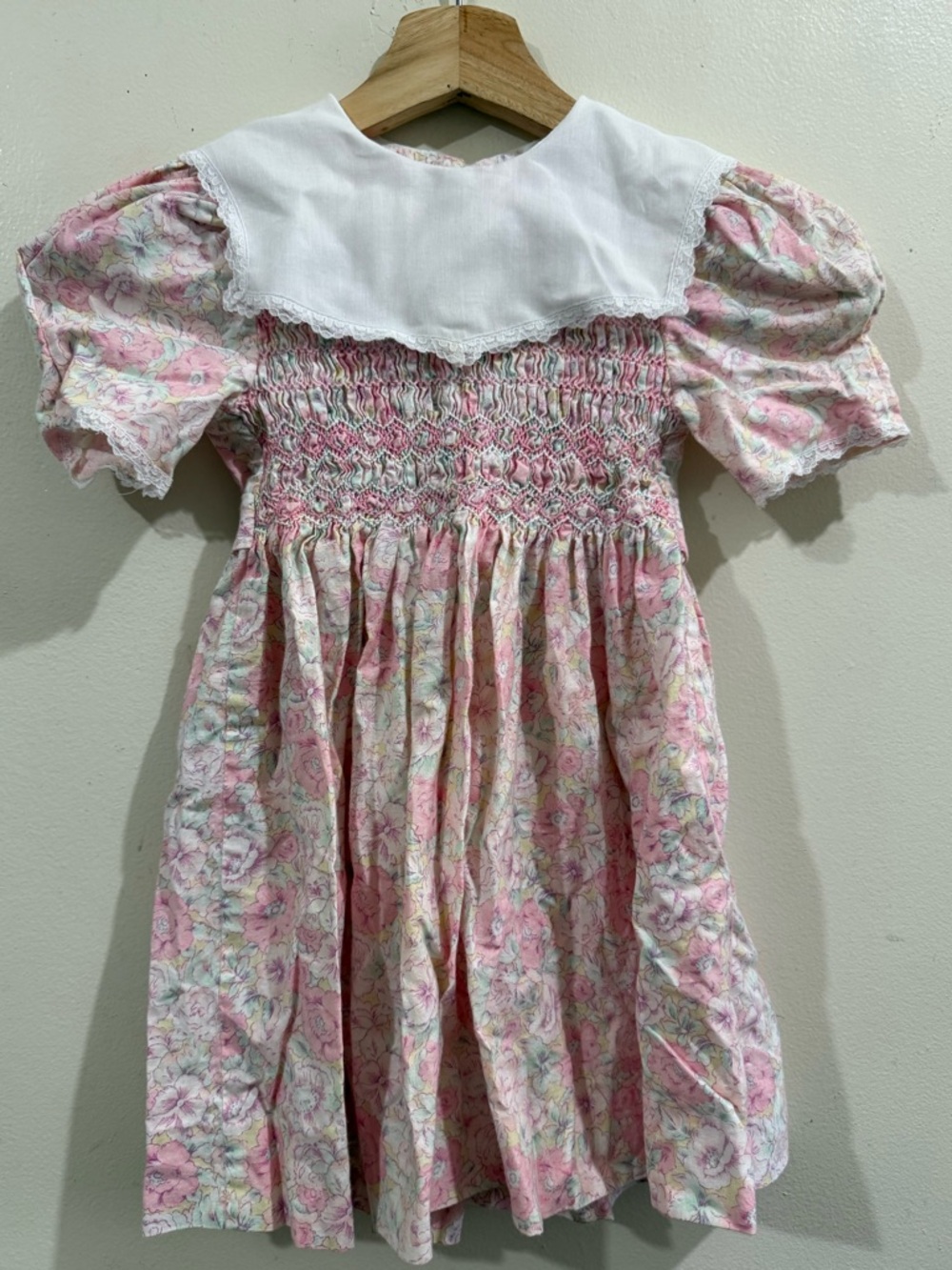 POLLY FLINDERS Girls' Pink Floral Smocked Casual Dress with White Yoke